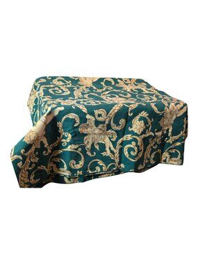 Vintage Baroque-Style Cherub & Leaf Pattern Tablecloth